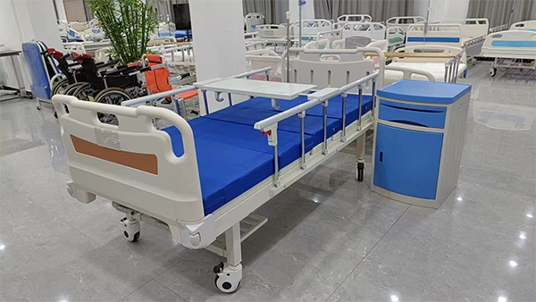 Clasificación de camas de hospital: manual, semi-eléctrico y eléctrico